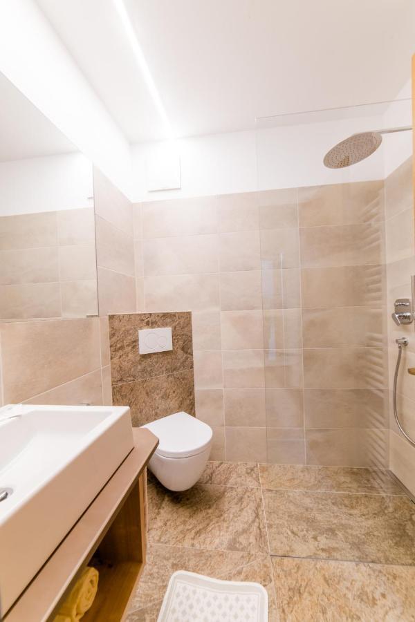 Pension Apartments Pardell Castelbello Bagian luar foto
