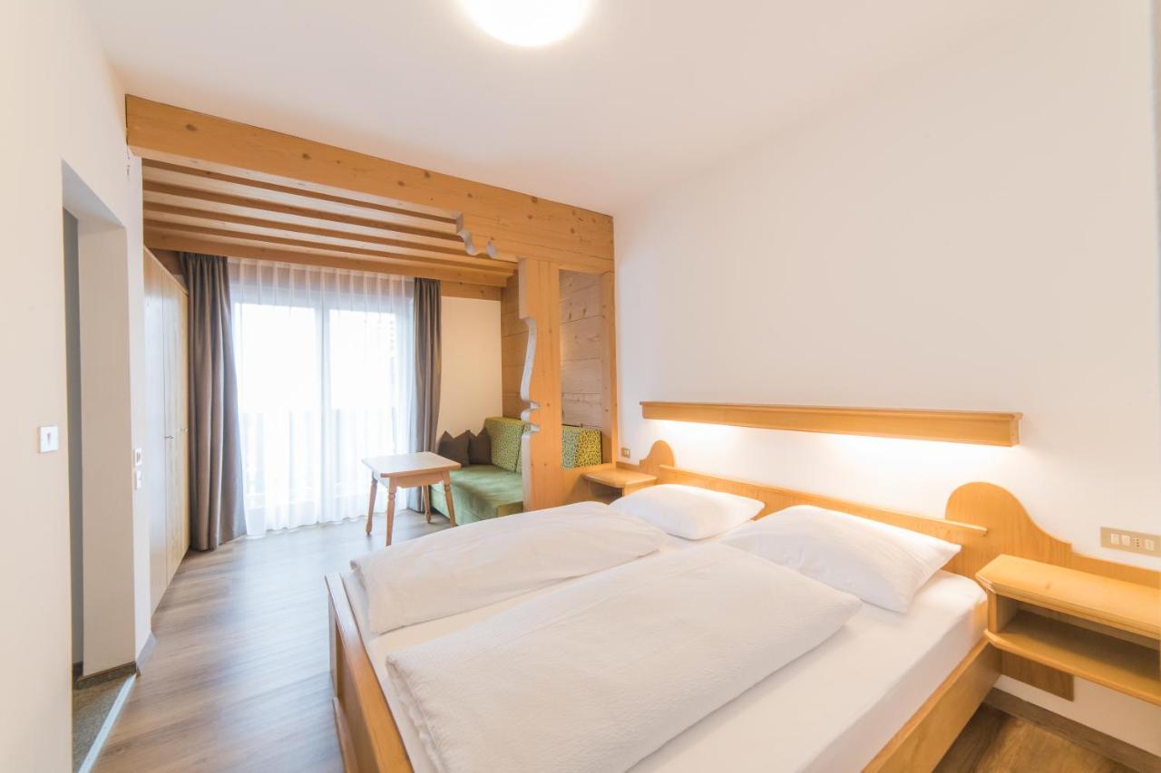 Pension Apartments Pardell Castelbello Bagian luar foto